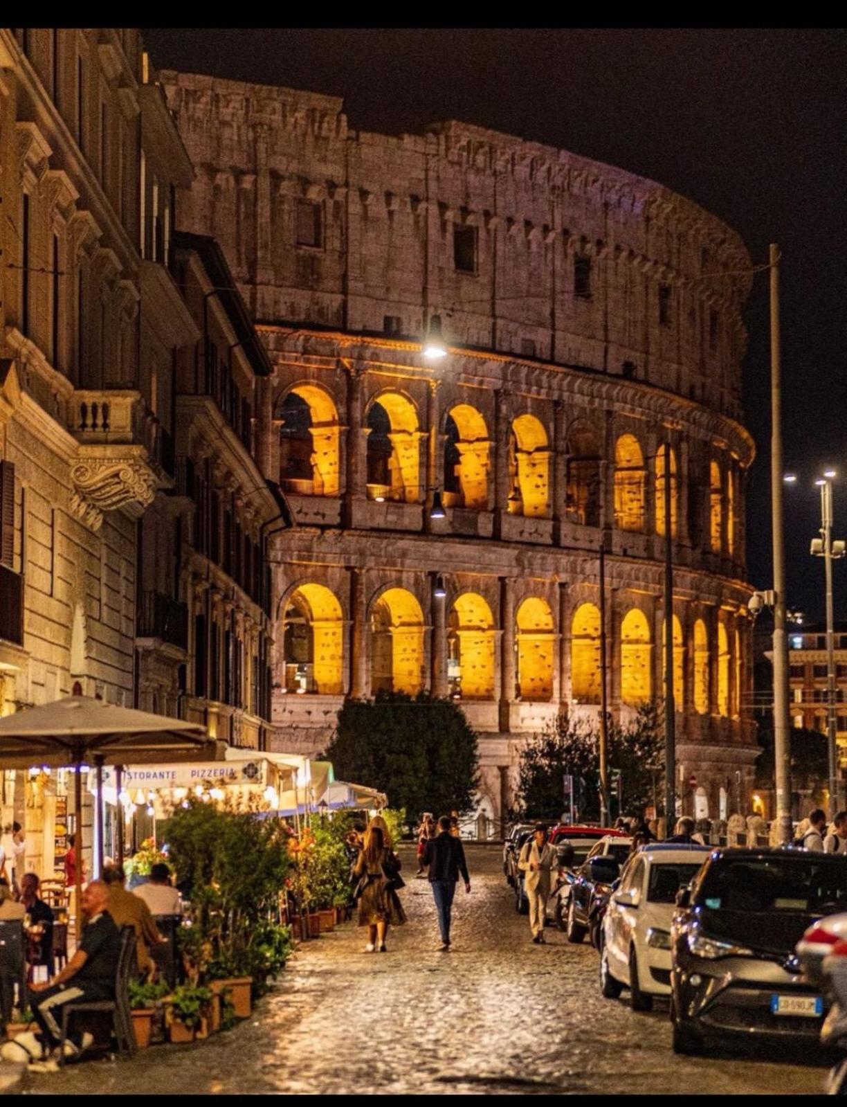 Attico Loft & Rooftop Colosseo Rome Exterior photo